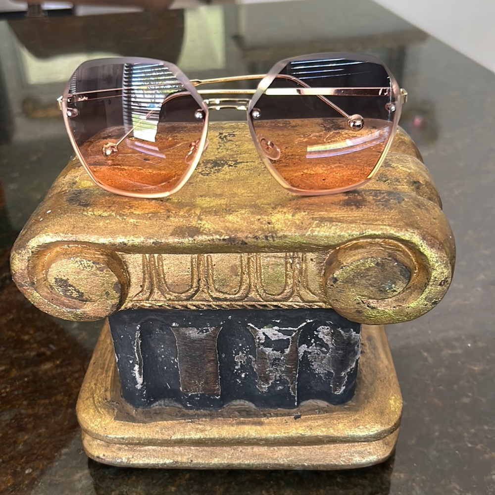 Polygon sunglasses **Free with purchase of $30 or more**